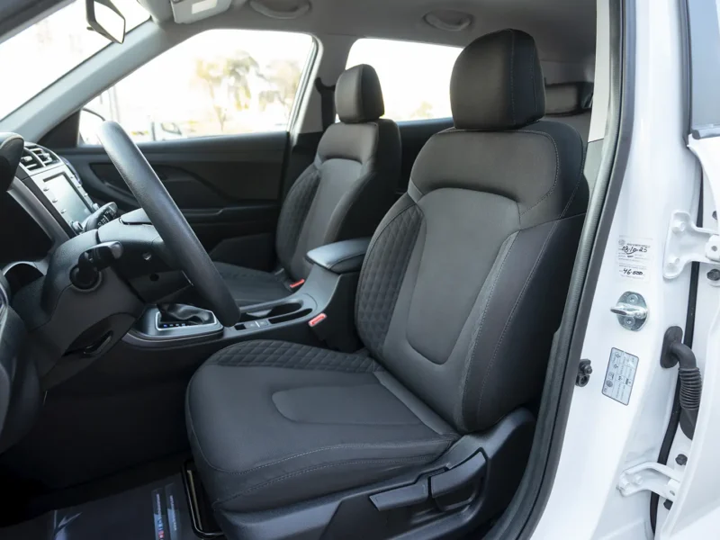 2025 Hyundai Creta Smart 1.5 Litres 4 Cylinders Petrol Engine White Black SUV GCC Specs