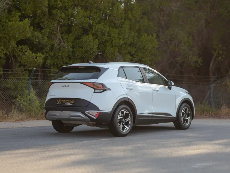 2023 Kia Sportage EX 1.6 Litres 4 Cylinders petrol Engine White Black SUV GCC Specs