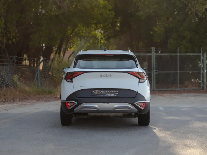 2023 Kia Sportage EX 1.6 Litres 4 Cylinders petrol Engine White Black SUV GCC Specs