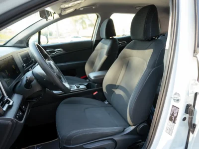 2023 Kia Sportage EX 1.6 Litres 4 Cylinders petrol Engine White Black SUV GCC Specs