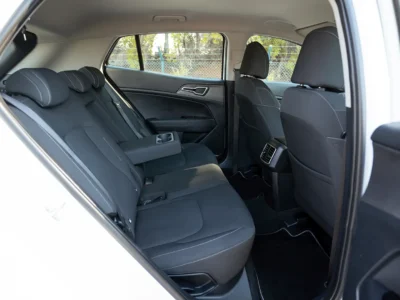 2023 Kia Sportage EX 1.6 Litres 4 Cylinders petrol Engine White Black SUV GCC Specs