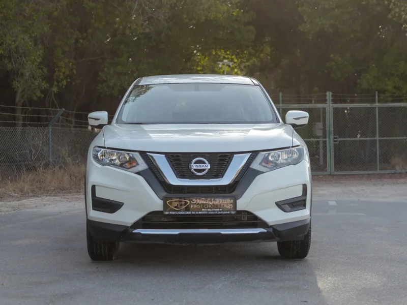 2022 Nissan X-Trail S 2.5 Litres 4 Cylinders Petrol Engine White Beige SUV GCC Specs