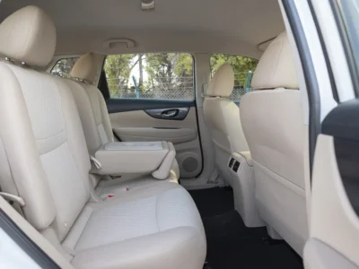 2022 Nissan X-Trail S 2.5 Litres 4 Cylinders Petrol Engine White Beige SUV GCC Specs