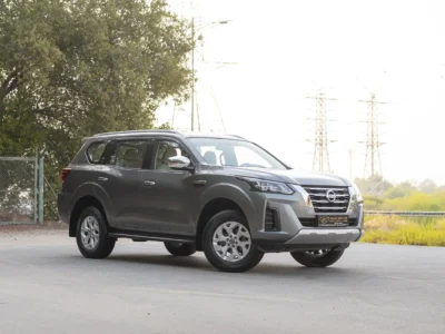 2023 Nissan Xterra Titanium 2.5 Litres 4 Cylinders Petrol Engine Grey Beige SUV GCC Specs