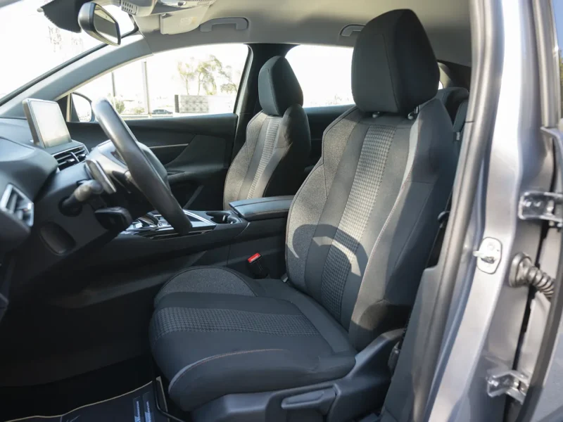 2023 Peugeot 3008 Active 1.6 Litres 4 Cylinders Petrol Engine Silver Grey SUV GCC Specs