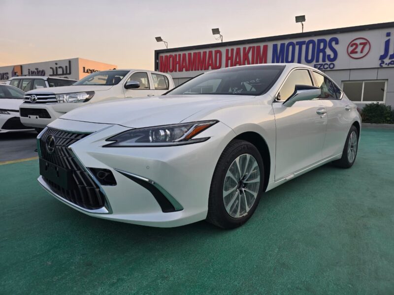 2026 LEXUS ES300h 2.5 Litres 4 Cylinders HYBRID Engine White Silver Sedan GCC Specs