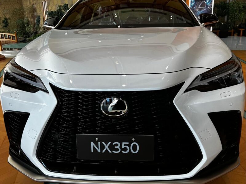 2026 LEXUS NX350 2.4 Litres Turbocharged 4 Cylinders Petrol Engine White Red SUV GCC Specs