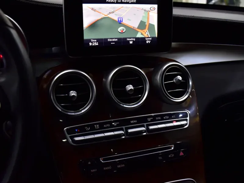 2017 Mercedes-Benz GLC-Class GLC 250 4MATIC 4 Cylinders Petrol Engine White Brown Crossover