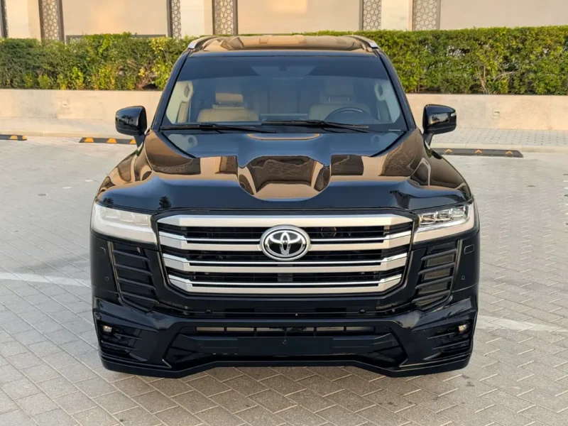 2022 Toyota Land Cruiser GXR 3.5L Twin-Turbo V6 Diesel Engine Black beige SUV GCC Specs