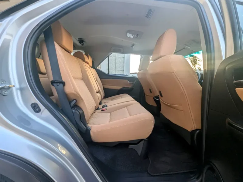 2023 Toyota Fortuner EXR 2.7L 4-Cylinder Petrol Engine Silver Beige SUV GCC Specs