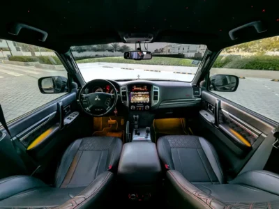 2020 Mitsubishi Pajero GLS Signature Edition 3.8L V6 Petrol Engine Black SUV GCC Specs