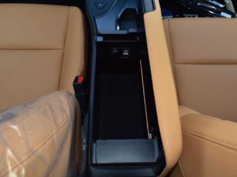 2026 Lexus UX 200 2.0 Litres Inline-4 Petrol Engine Grey Tan Sedan GCC Specs FWD