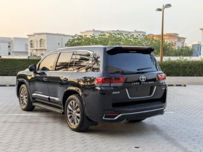 2019 Toyota Land Cruiser GXR V6 4.0L Facelifted 2025 Black Beige SUV GCC Specs Full Option