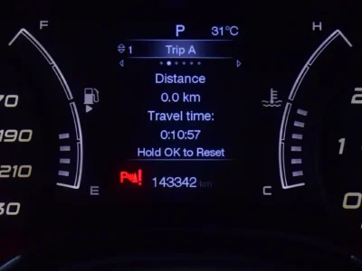 2017 Dodge Neon SE 4 Cylinders Petrol Engine Red Beige Sedan GCC Specs Automatic