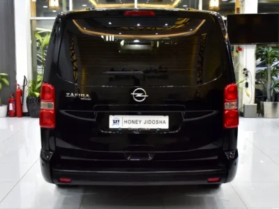 2023 Opel Zafira Life Business Innovation 4 Cylinders Diesel Engine Black Van GCC Specs