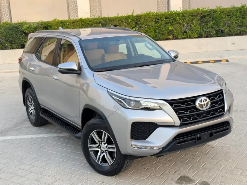 2023 Toyota Fortuner EXR 2.7L 4-Cylinder Petrol Engine Silver Beige SUV GCC Specs
