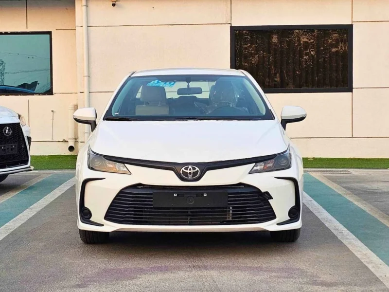 2026 Toyota Corolla XLI E 1.6 Litres V4 PETROL Engine White beige Sedan GCC Specs