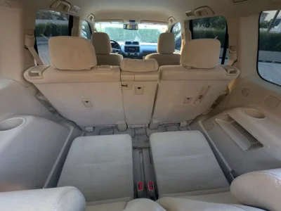 2017 Toyota Prado GXR 2.7 Litres V4 Engine White Beige SUV GCC Specs Excellent Condition