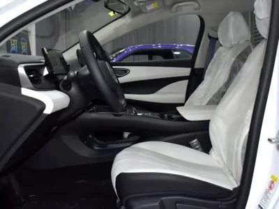 2025 BYD Seal 05 Comfort 4 Cylinders Plug-in Hybrid Engine White Sedan Chinese Specs