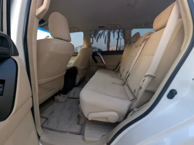 2017 Toyota Prado GXR 2.7 Litres V4 Engine White Beige SUV GCC Specs Excellent Condition