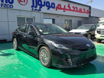 2026 Toyota Camry 2.5 Litres 4-cylinder Hybrid Engine Black Tan Sedan GCC Specs