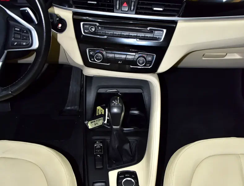 2017 BMW X1 sDrive20i 4 Cylinders Petrol Engine White Beige Crossover GCC Specs Automatic