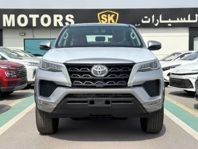 2026 Toyota Fortuner EXR 2.7 Litres PETROL V4 Engine Silver Beige SUV GCC Specs