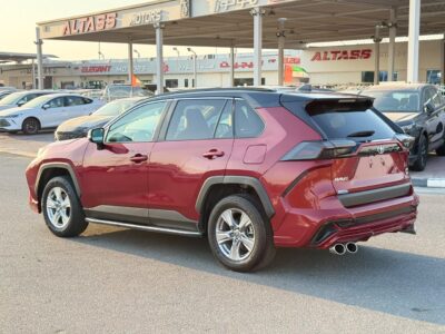 2025 TOYOTA RAV 4 XLE AWD 2.5 Litres V4 Petrol Engine Red Grey SUV American Specs