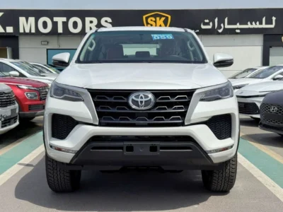 2026 Toyota Fortuner EXR BASIC 2.7 Litres PETROL V4 Engine White Brown SUV GCC Specs