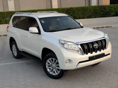2017 Toyota Prado GXR 2.7 Litres V4 Engine White Beige SUV GCC Specs Excellent Condition