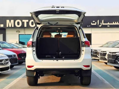 2026 Toyota Fortuner EXR 2.4 Litres Diesel V4 Engine White Beige SUV GCC Specs Automatic