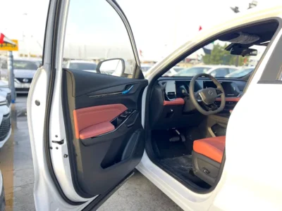 2026 Changan X5 Plus 1.5L 4 Cylinders Petrol Engine White Orange Crossover Chinese Spec