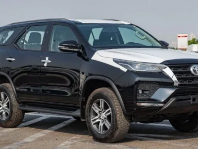 2026 TOYOTA FORTUNER EXR 2.8 Litres 4 Cylinders Turbo Diesel Engine Black SUV GCC Specs