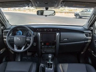 2026 TOYOTA FORTUNER EXR 2.8 Litres 4 Cylinders Turbo Diesel Engine Black SUV GCC Specs