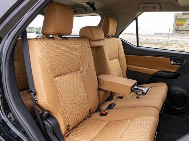 2026 TOYOTA FORTUNER 2.7 Litres 4-Cylinder Petrol Black Tan SUV GCC Specs