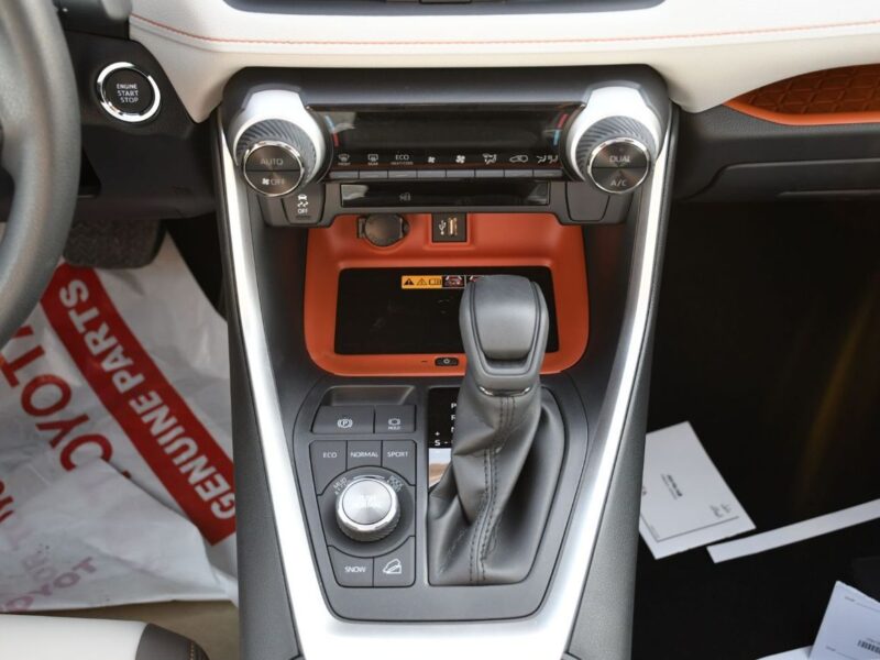 2025 Toyota RAV 4 Adventure 2.5 Litres 4 cylinders Petrol Engine Grey White SUV GCC