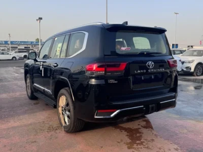 2026 Toyota Land Cruiser VX 3.5 Litres 6 Cylinders Petrol Engine Black Beige SUV GCC Specs