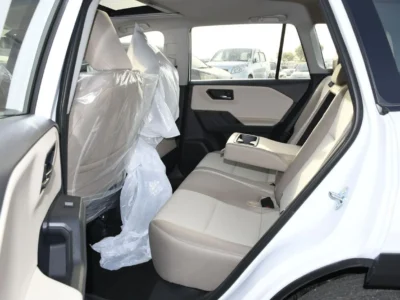 2026 Toyota RAV 4 XLE 2.0 Litres 4 cylinders Petrol Engine White Beige SUV GCC Specs