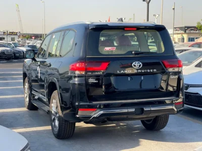 2026 Toyota Land Cruiser GXR 3.5 Litres 6 Cylinders petrol Engine Black Beige SUV GCC Specs
