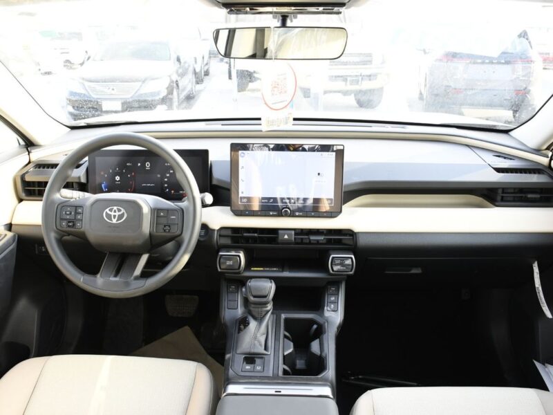 2026 Toyota RAV 4 XLE 2.0 Litres 4 cylinders Petrol Engine White Beige SUV GCC Specs