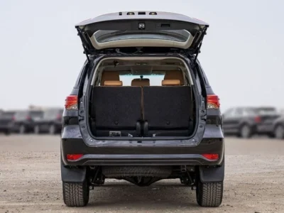 2026 TOYOTA FORTUNER 2.7 Litres 4-Cylinder Petrol Black Tan SUV GCC Specs