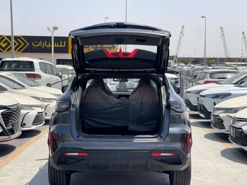 2026 Changan X5 Plus Pioneer 1.5L 4 Cylinders Petrol Engine Grey Maroon SUV FULL OPTION