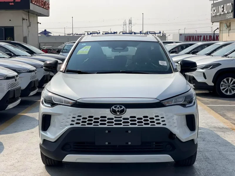 2026 Toyota Corolla 4 Cylinders petrol Engine White Black Sedan Chinese Specs Automatic