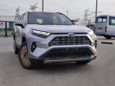 2025 Toyota RAV 4 2.5 Litres 4-cylinder Petrol Engine Grey Tan SUV GCC Specs