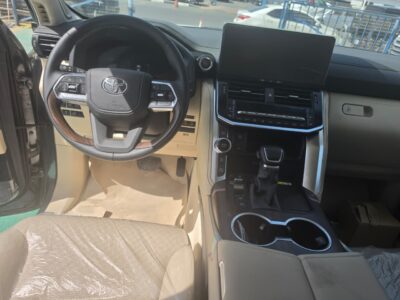 2026 Toyota Land Cruiser LC300 VXR 4.0 Litres V6 Petrol Engine Black Beige SUV GCC Specs