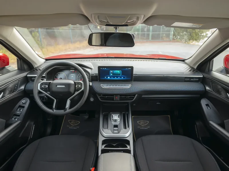 2023 Haval Jolion Plus 1.5 Litres 4 Cylinders Petrol Engine Red Black SUV GCC Specs