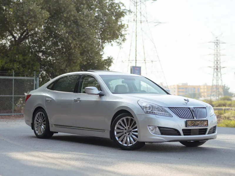 2014 Hyundai Centennial VS500 5.0 Litres 8 Cylinders Petrol Engine Silver Beige Sedan GCC