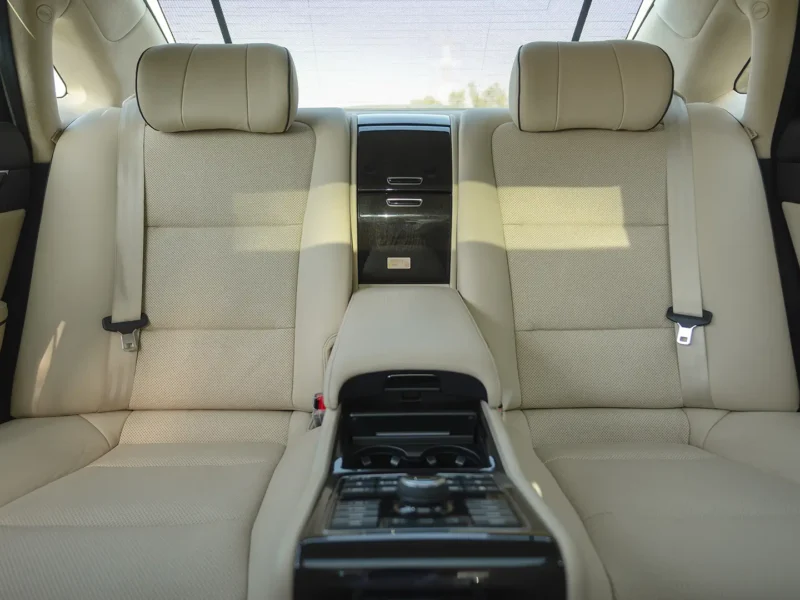2014 Hyundai Centennial VS500 5.0 Litres 8 Cylinders Petrol Engine Silver Beige Sedan GCC