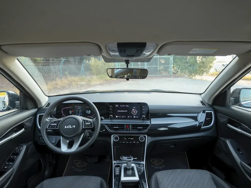2024 Kia Seltos LX 1.5 Litres 4 Cylinders Petrol Engine Grey SUV GCC Specs Automatic FWD