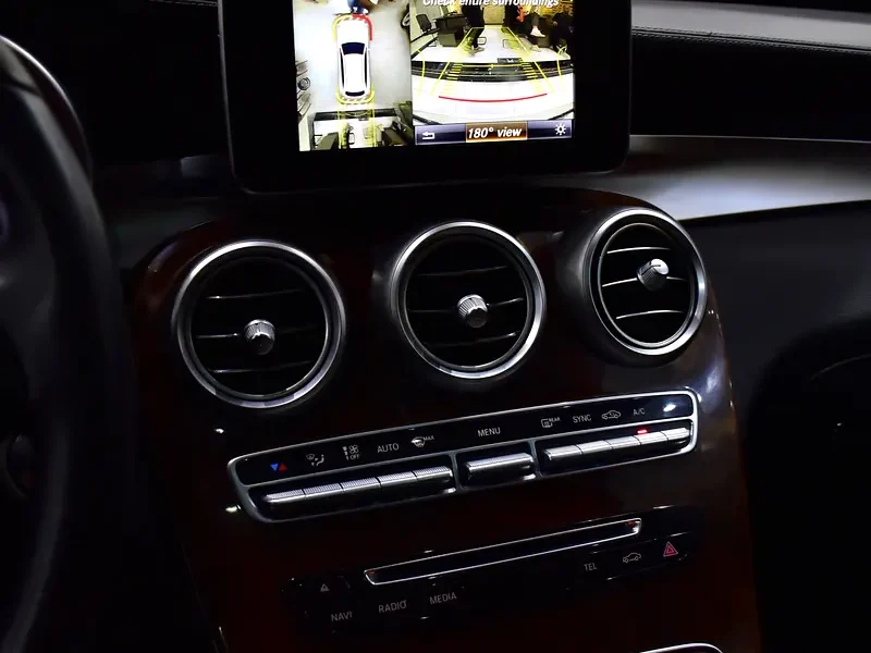 2017 Mercedes-Benz GLC-Class GLC 250 4MATIC 4 Cylinders Petrol Engine White Brown Crossover